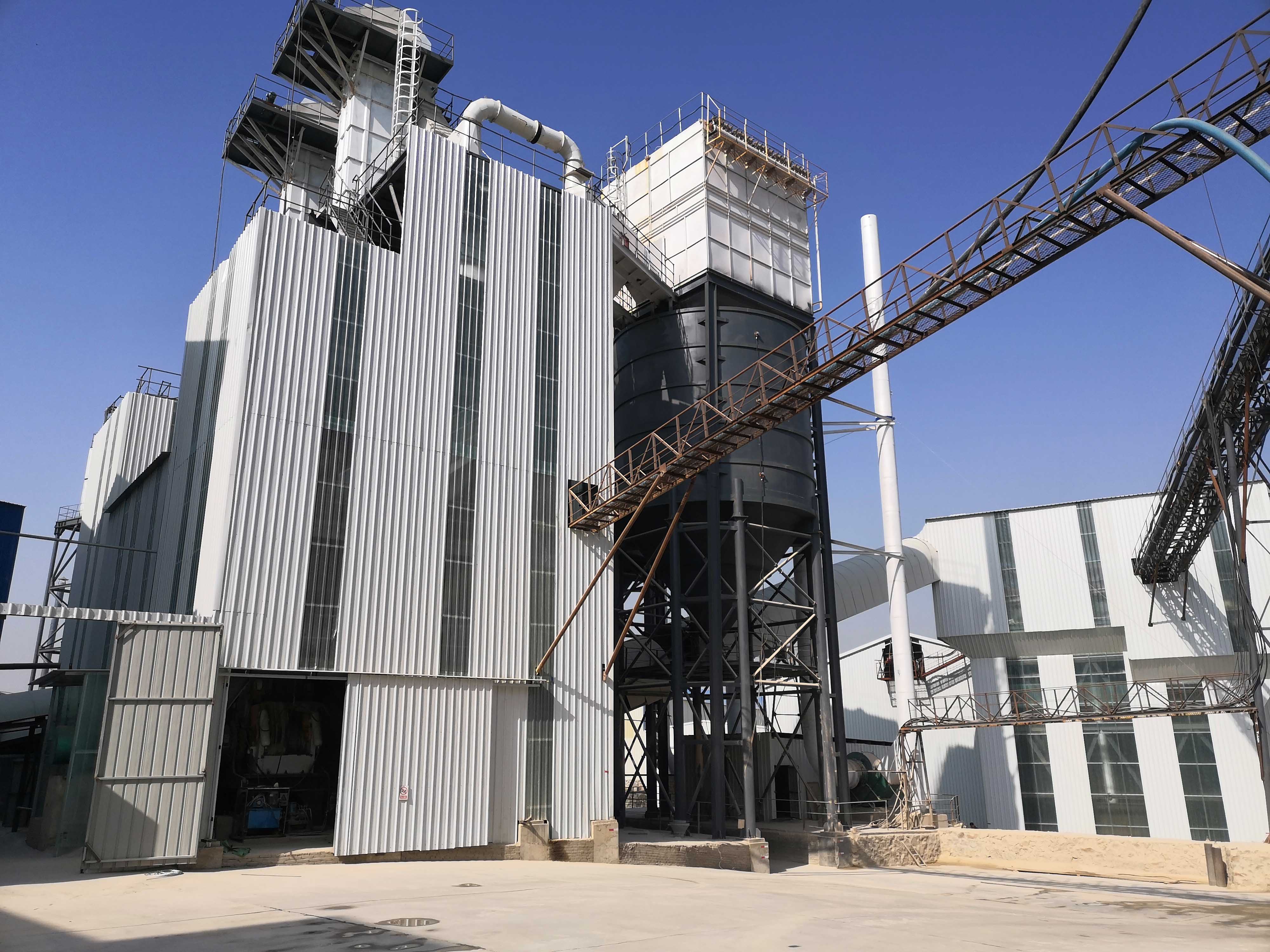 基建項目帶動砂石需求，唐山金路制砂樓助力砂石企業(yè)生產(chǎn)高標砂