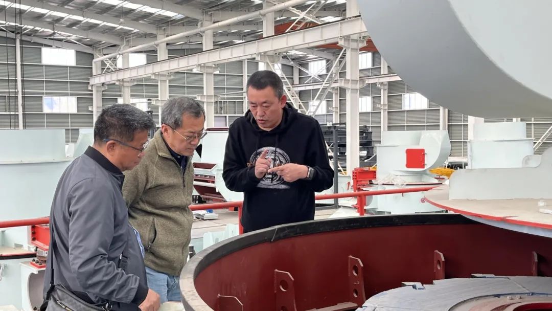 CCPA-UHPC分會(huì)秘書(shū)長(zhǎng)到訪唐山金路，探討機(jī)制砂行業(yè)發(fā)展前景